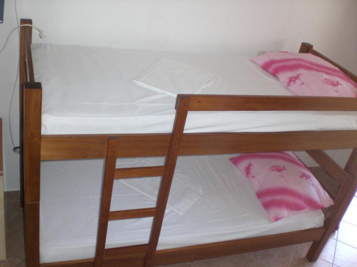 Apartmani Vesna Вир Екстериор снимка