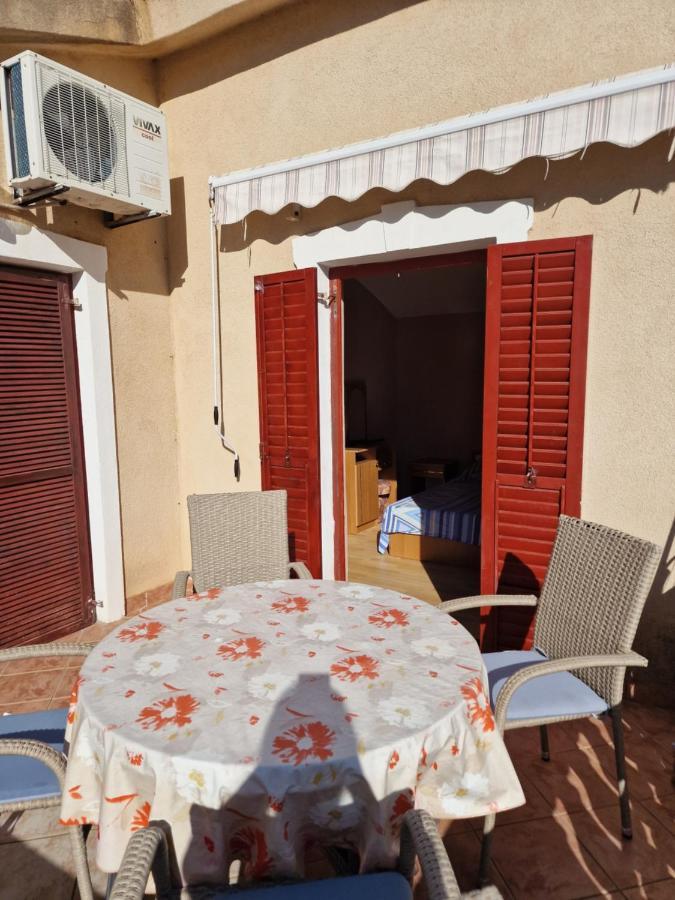 Apartmani Vesna Вир Екстериор снимка