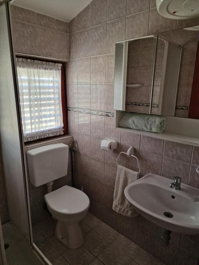 Apartmani Vesna Вир Екстериор снимка