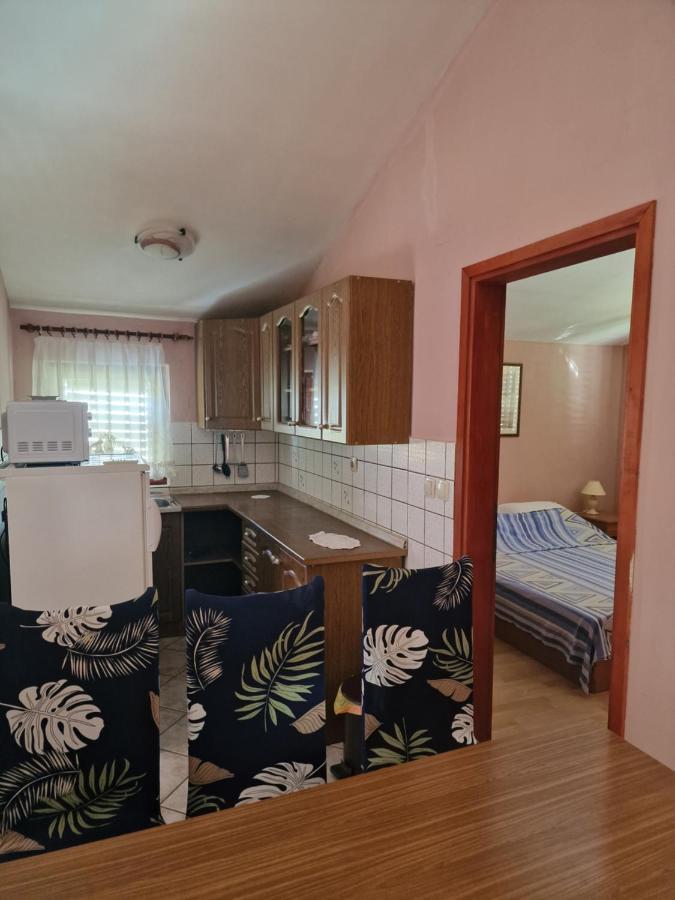 Apartmani Vesna Вир Екстериор снимка